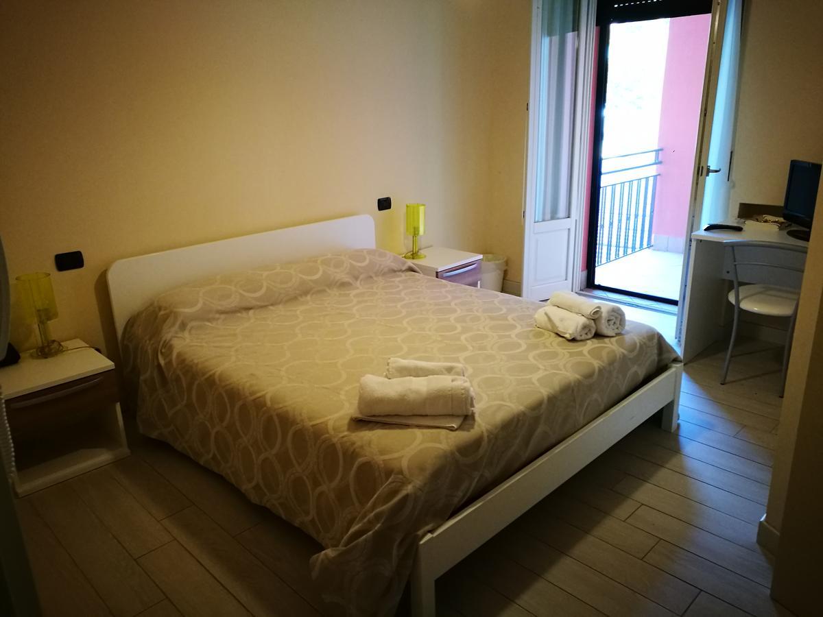 Locanda Della Pieve Tizzano Val Parma Exteriör bild