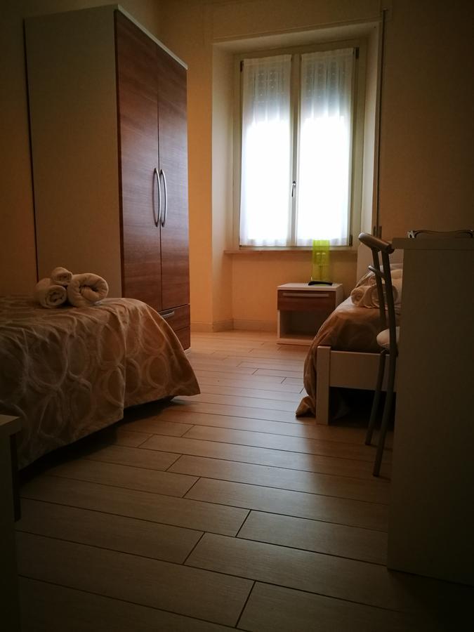 Locanda Della Pieve Tizzano Val Parma Exteriör bild