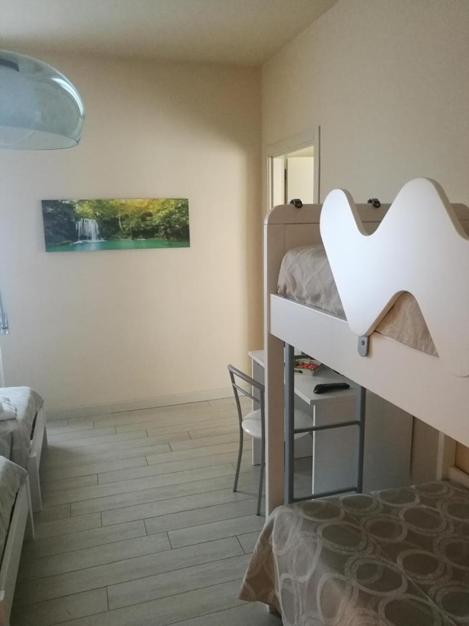 Locanda Della Pieve Tizzano Val Parma Exteriör bild
